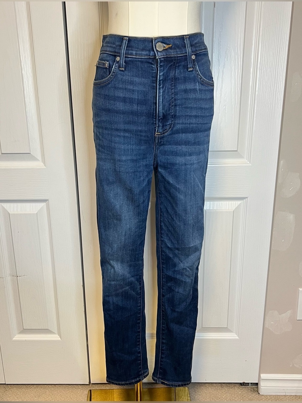 Denim Forum Jeans - The Lola High Rise Skinny Crop